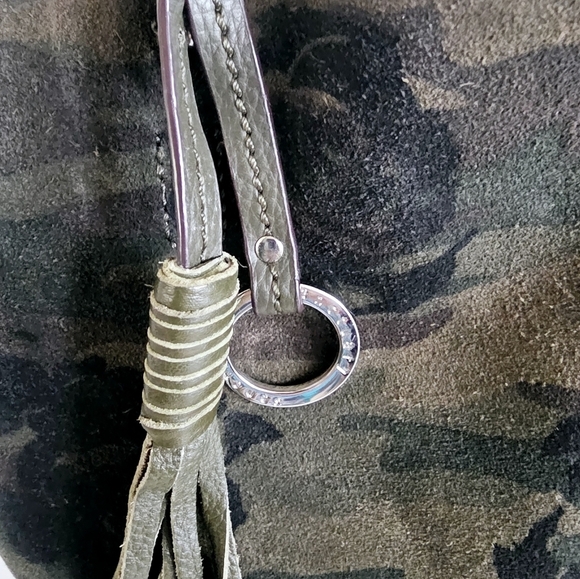 Sanctuary Rose Print Suede Genuine Green Pebbled Leather Fringe Tassel Tote Bag - Picture 3 of 10